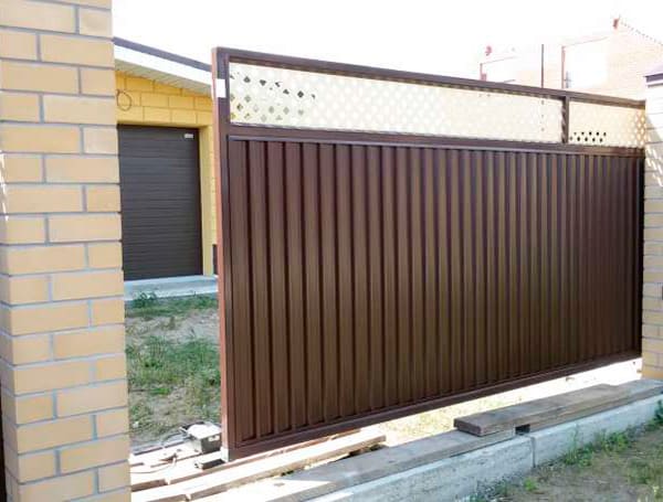 Эстетика и Надежность: Ворота Grand Line для Вашего Дома в Сосновом Бору от 37361 руб
